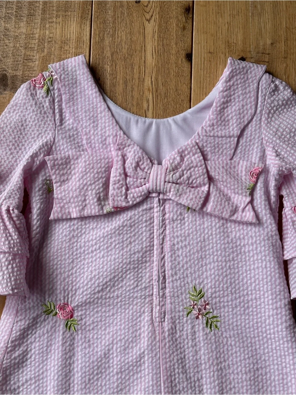 Rare Editions Pink Embroidered Seersucker Bell Sleeve Dress size 4T